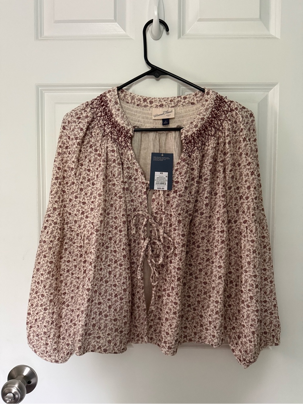 Universal Thread Raglan Long Sleeve Tie Front Top - Picture 4 of 6